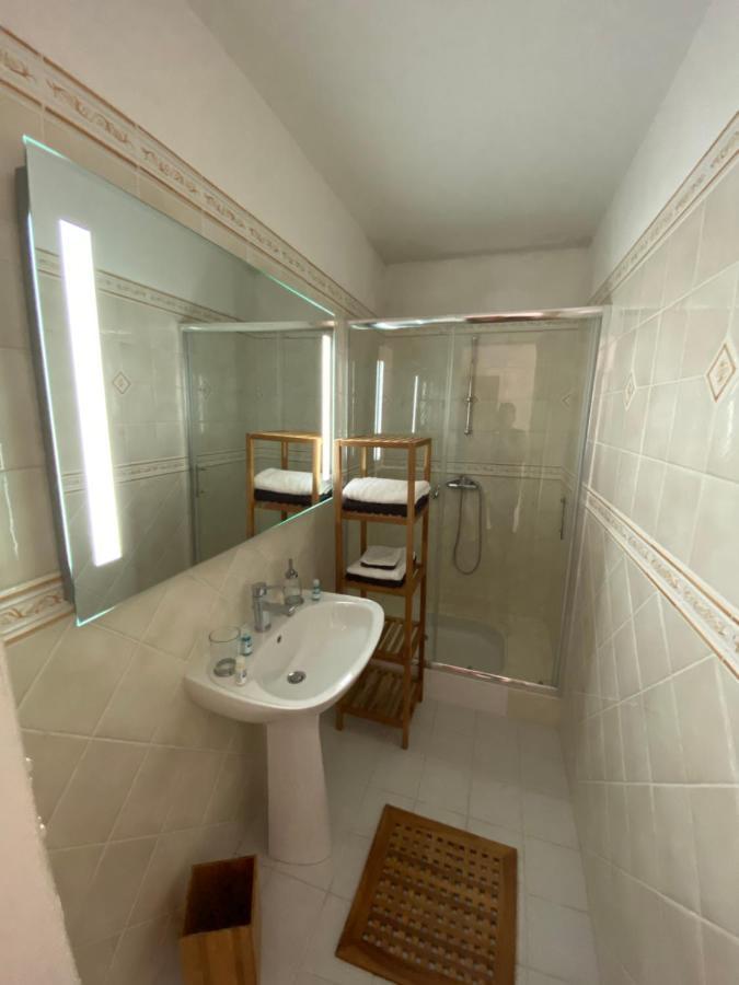 Kourline Villalunoterie Futuroscope Piscine Spa Oyre Екстериор снимка