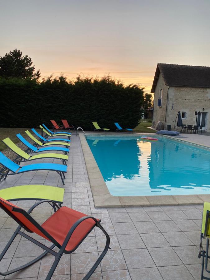 Kourline Villalunoterie Futuroscope Piscine Spa Oyre Екстериор снимка